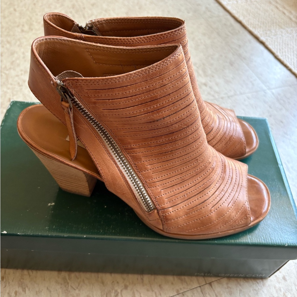 Paul Green Cayanne Cuoio leather heels